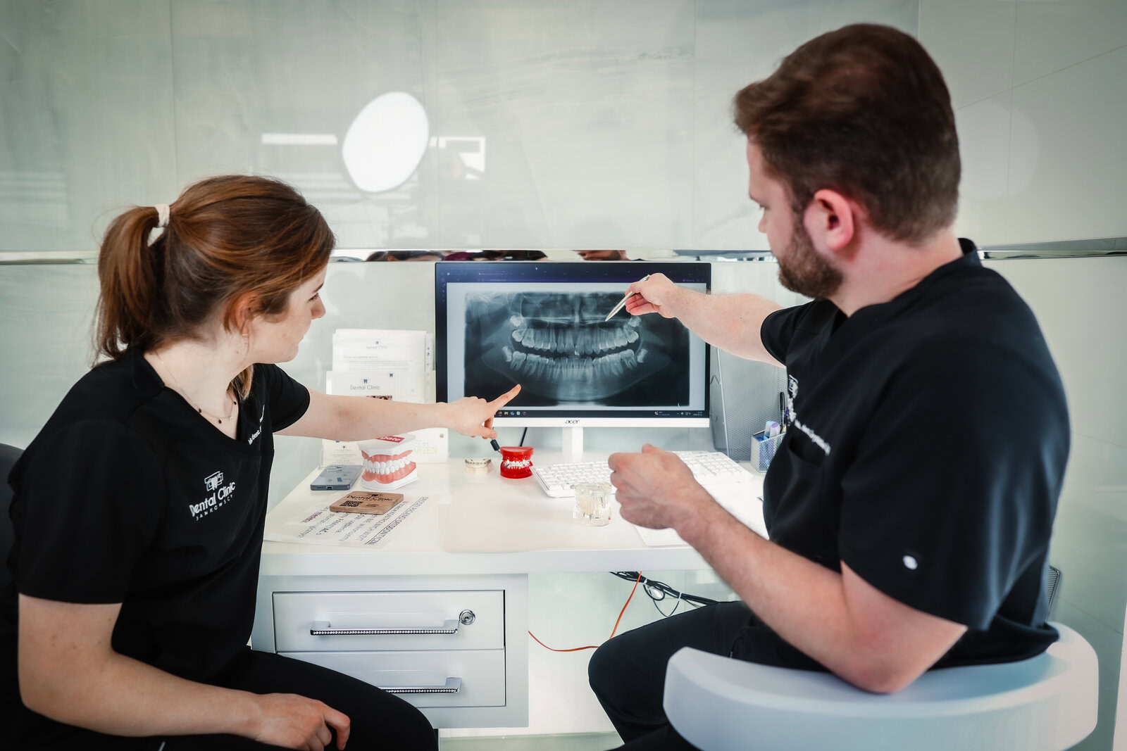 przeciwwskazania do implantów